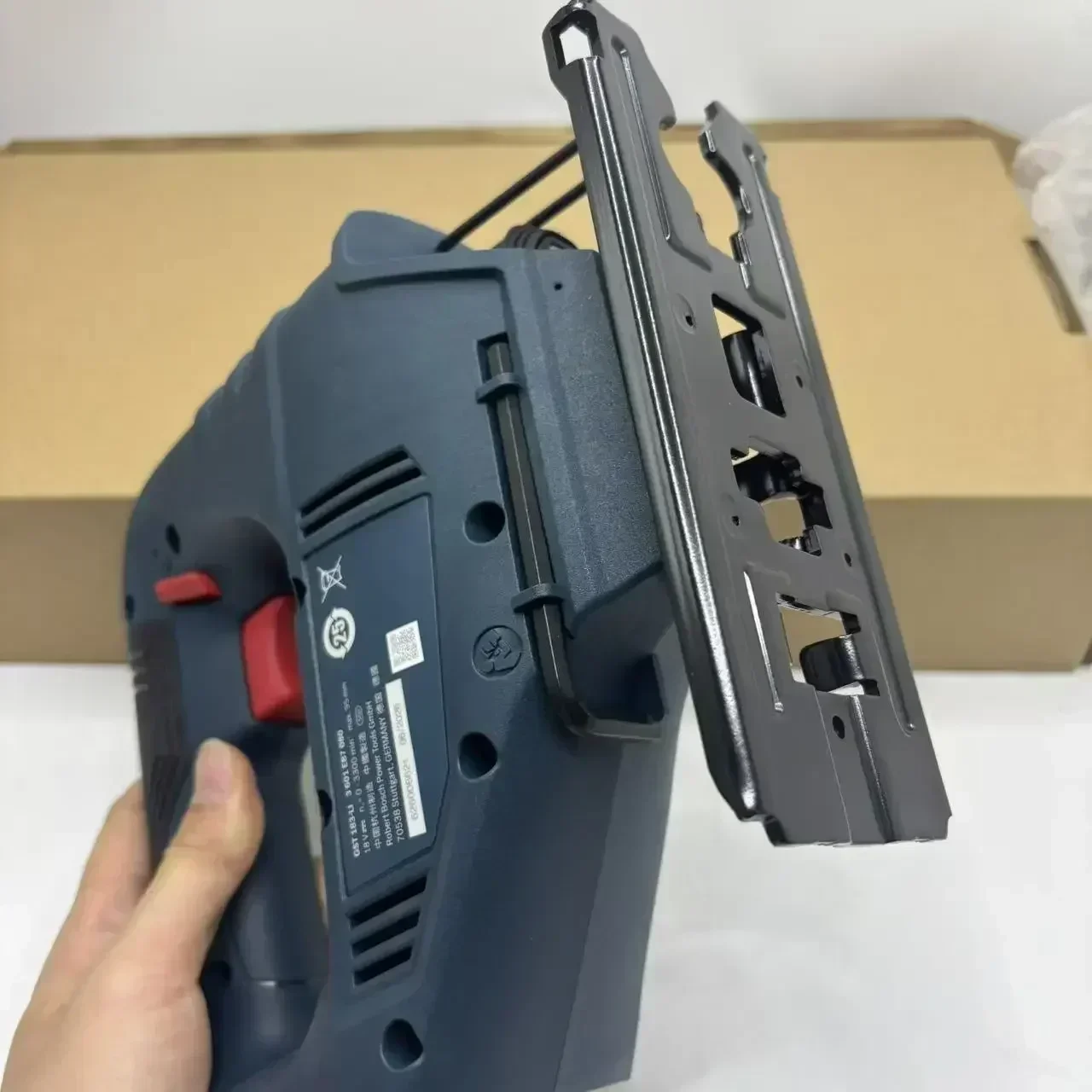 보쉬 GST 183-LI 전문 전기 직소 브러시리스 직 - Woodworking Saw 리뷰 및 가격